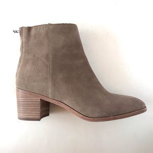 Madewell Pauline Suede Ankle Bootie Gray
